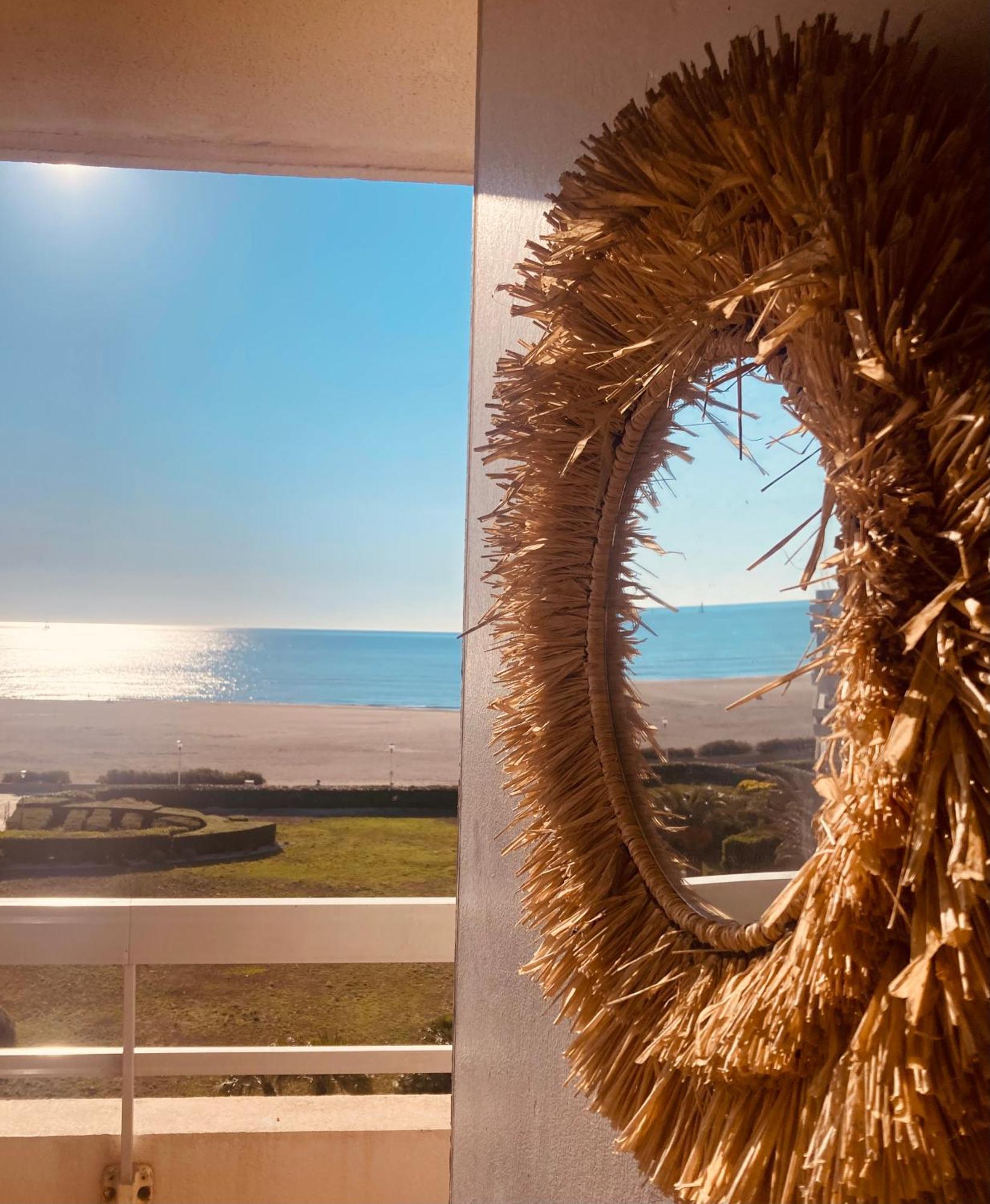 Studio face à la mer +terrasse+ parking Canet-en-Roussillon Exterior foto